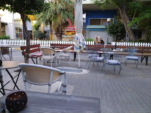 Reboot cafe