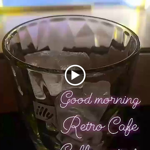Retro Cafe
