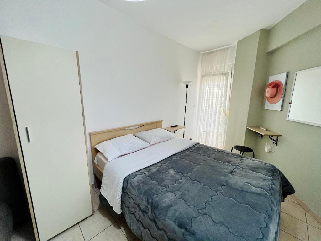 Sapphire View SKG