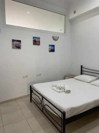 Sisifou Hostel