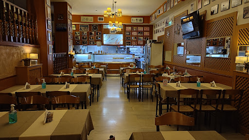ΣΤΑΘΜΟΣ Νο2 ΕΣΤΙΑΤΟΡΙΟ ΦΑΓΗΤΑ ΣΟΥΠΕΣ ΠΑΤΣΑΣ 24 ΩΡΕΣ