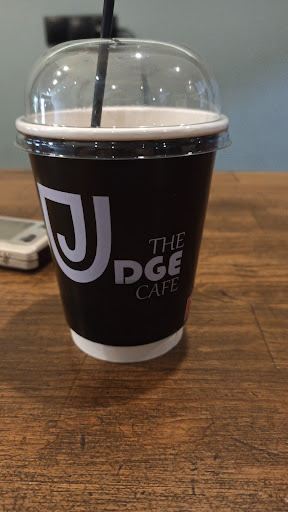 THE JUDGE CAFÉ