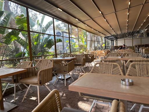 Τρακ Cafe