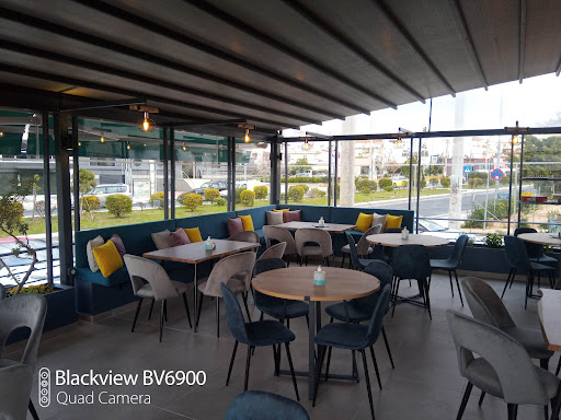 URBAN ALL DAY CAFE BISTROT