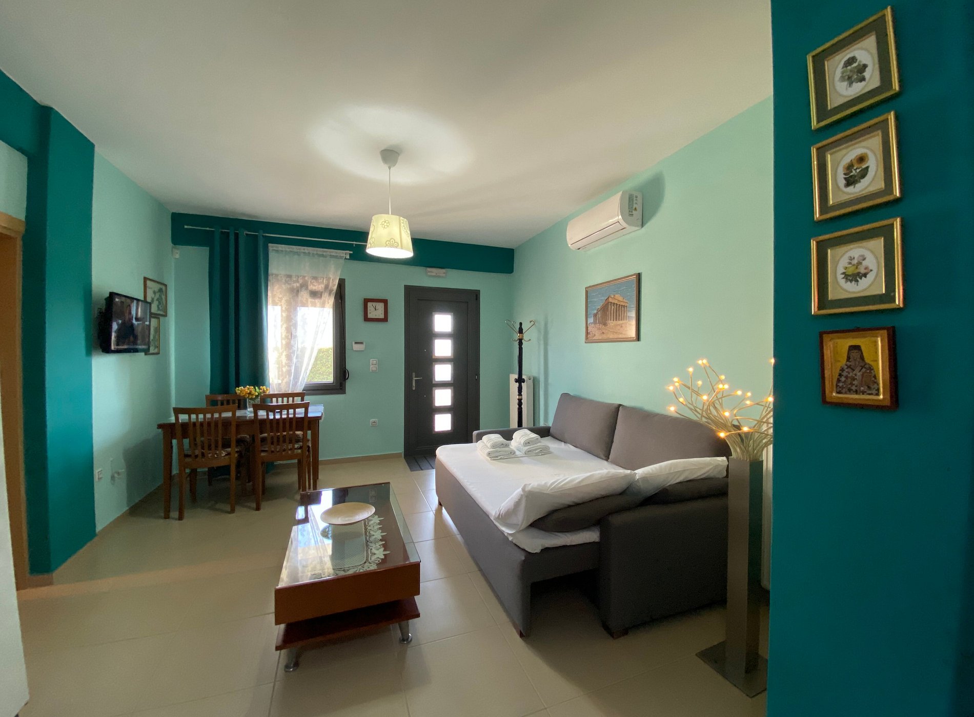 Vaso`s Garden Apartments
