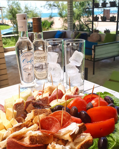 Xrisi Ammos Beach Bar
