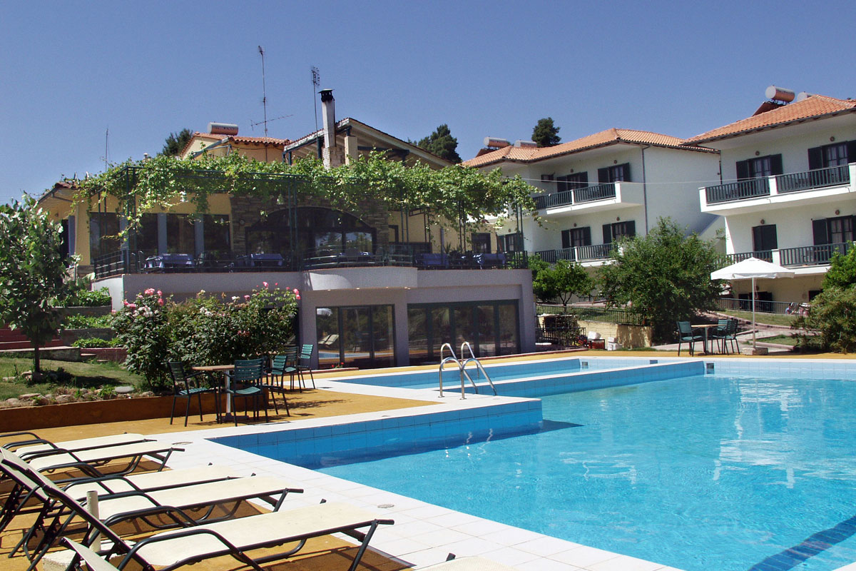 Εστιατόριο Giannikos Hotel στο Παλούρι, Χαλκιδική