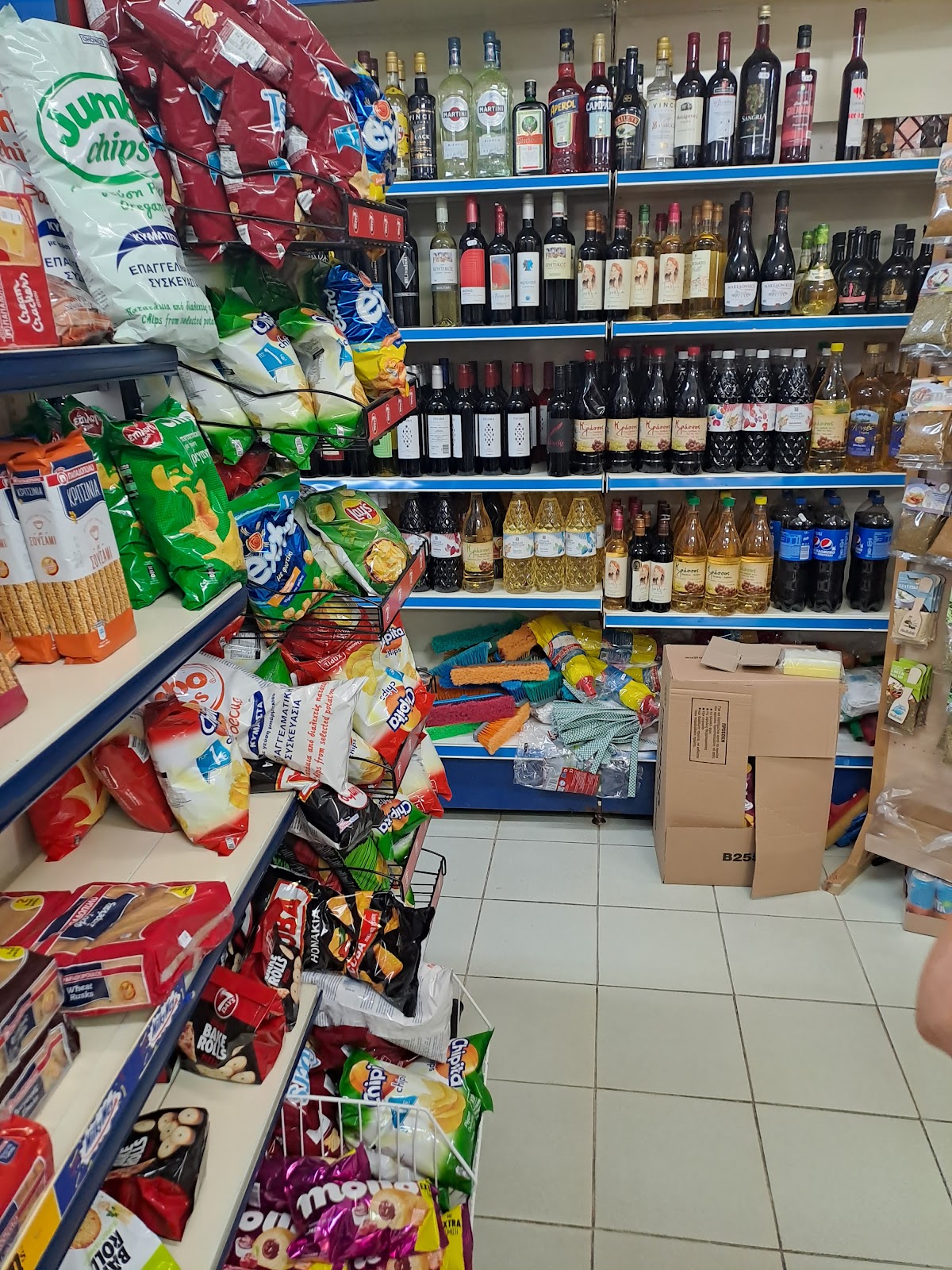 Супермаркет Tsopouroglou Market, Metamorfosi Метаморфоси