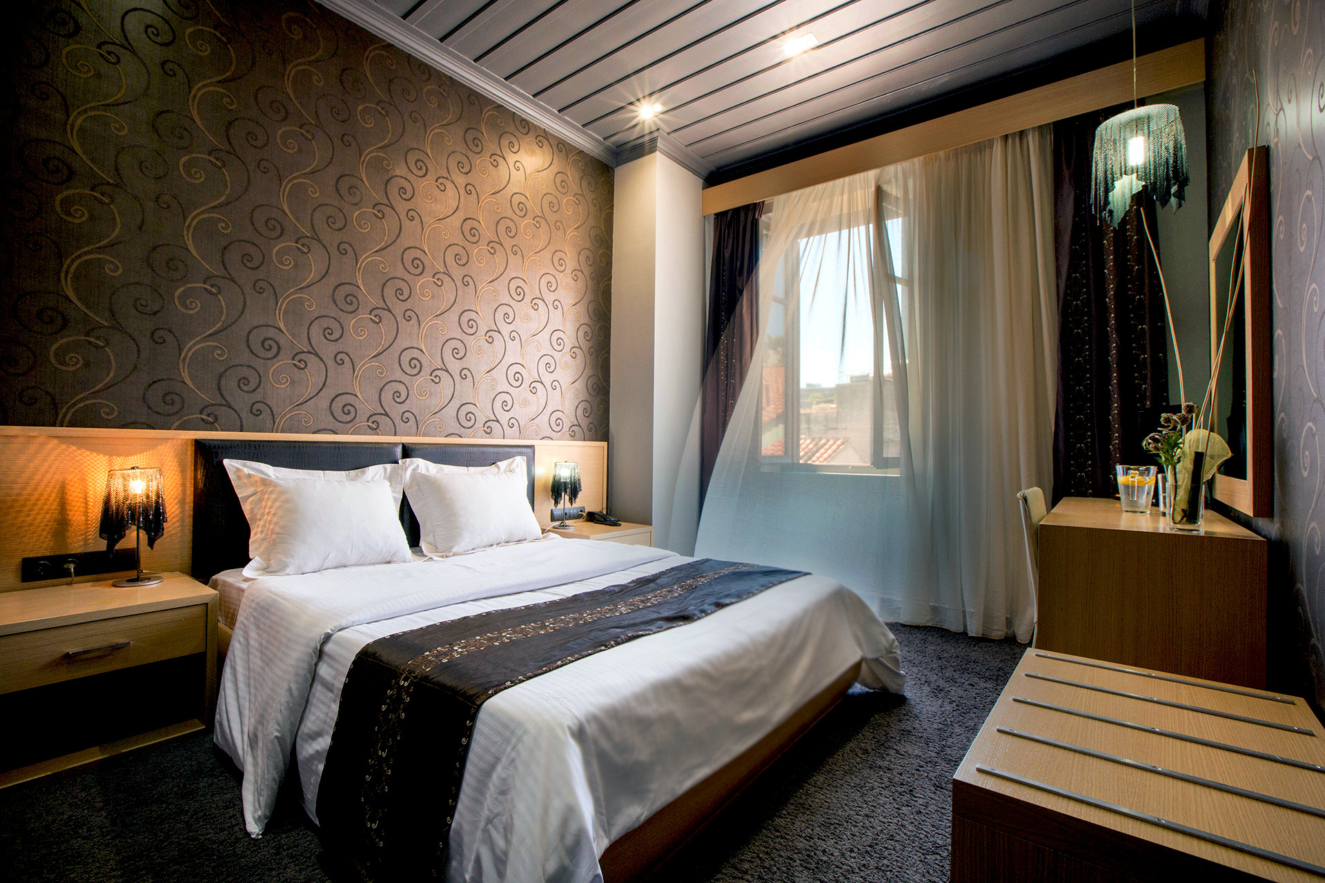 Aion Luxury Hotel