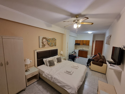 Alexandros Hotel