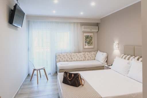 Ammos Beach Seaside Luxury Suites Hotel