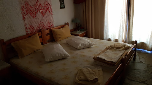 Amnissos Villas