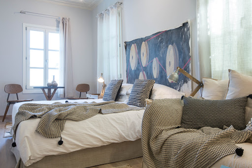 Amymone Suites