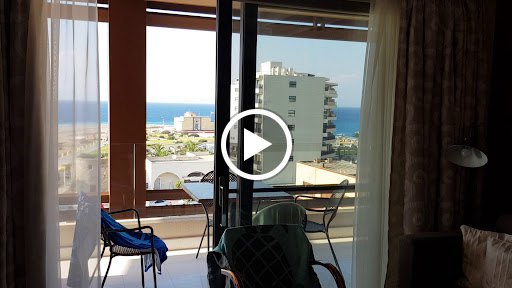 Bellevue On The Beach Suites
