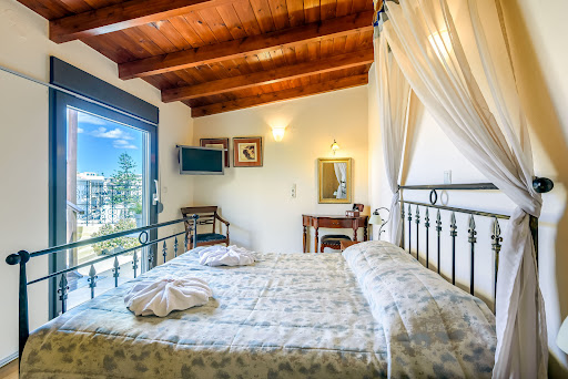 Belmondo Hotel