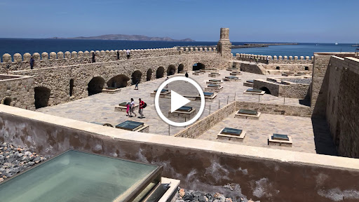 Candia Suites & Rooms
