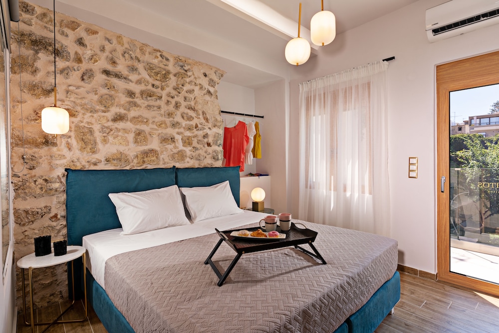 EROTOKRITOS CITY LUXURY SUITES