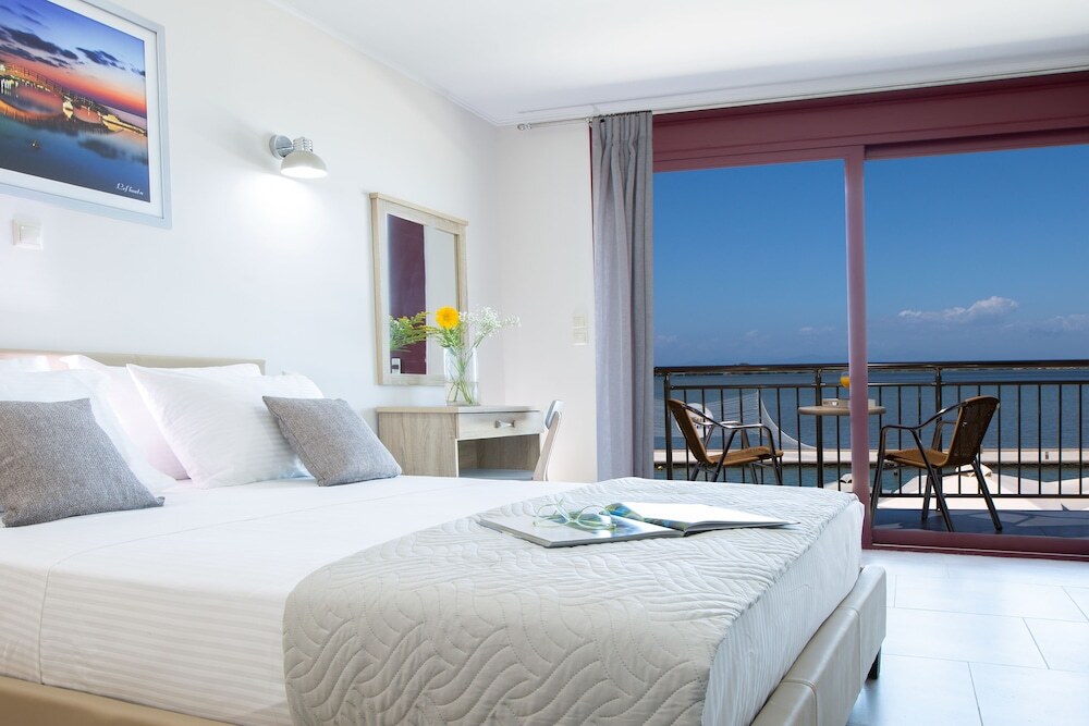 Excess Hotel