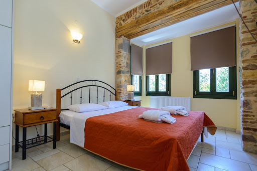 Frourio Apartments