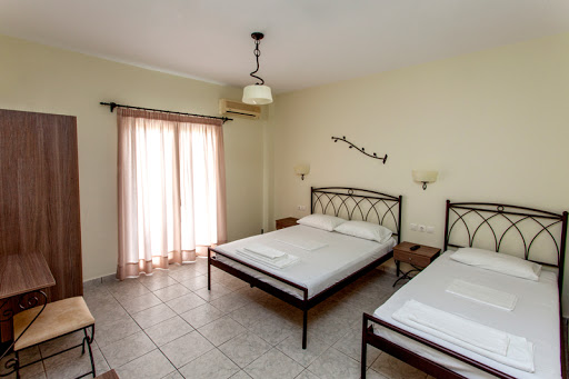 Hotel Konstantinos & Apartments