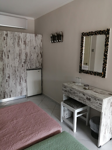 Hotel lemonakia