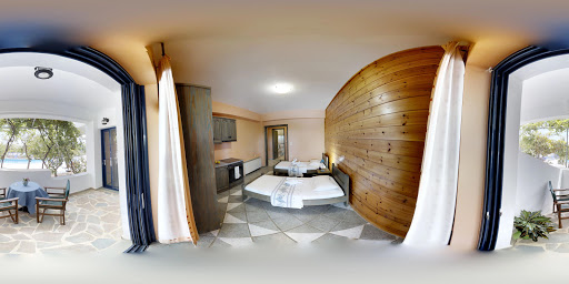 Hotel Zeus