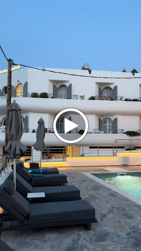 La Vie Luxury Suites