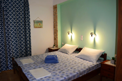 Lefteris Rooms