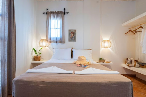 LIGARIES STUDIOS ROOMS AND APARTEMENTS RIGOUTSOS IOSIF
