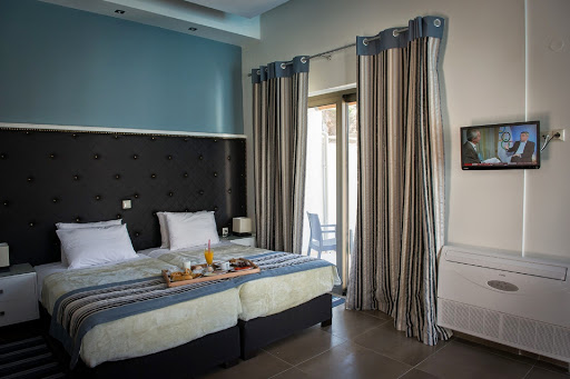 Mantinia Bay Hotel