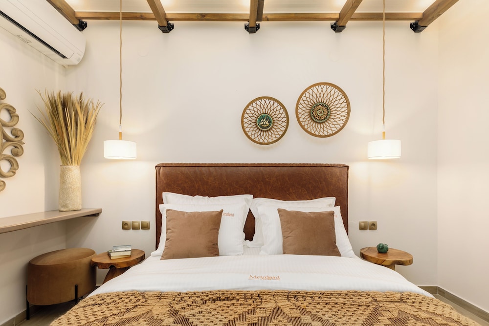 Meydani Suites