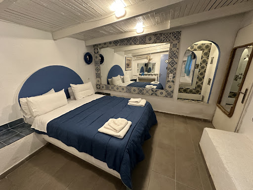 Naval Hotel Αegina