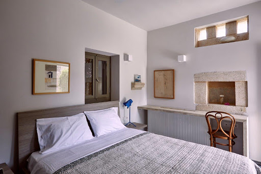 Nikolaou Residence Studios