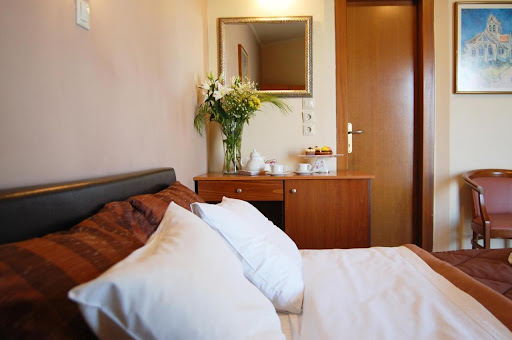 Paris Hotel