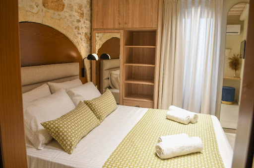 Philikon Luxury Suites