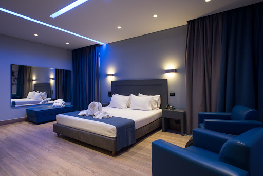Pines Hotel