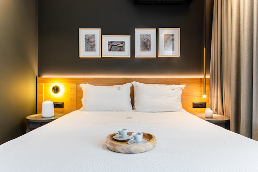 Porta Suites