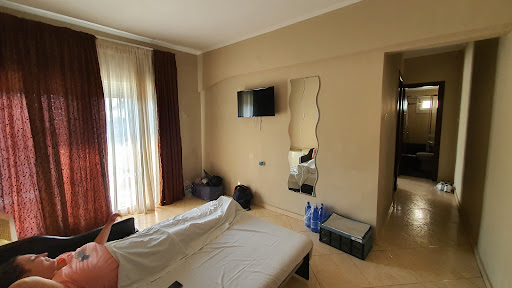 Seventeen rooms