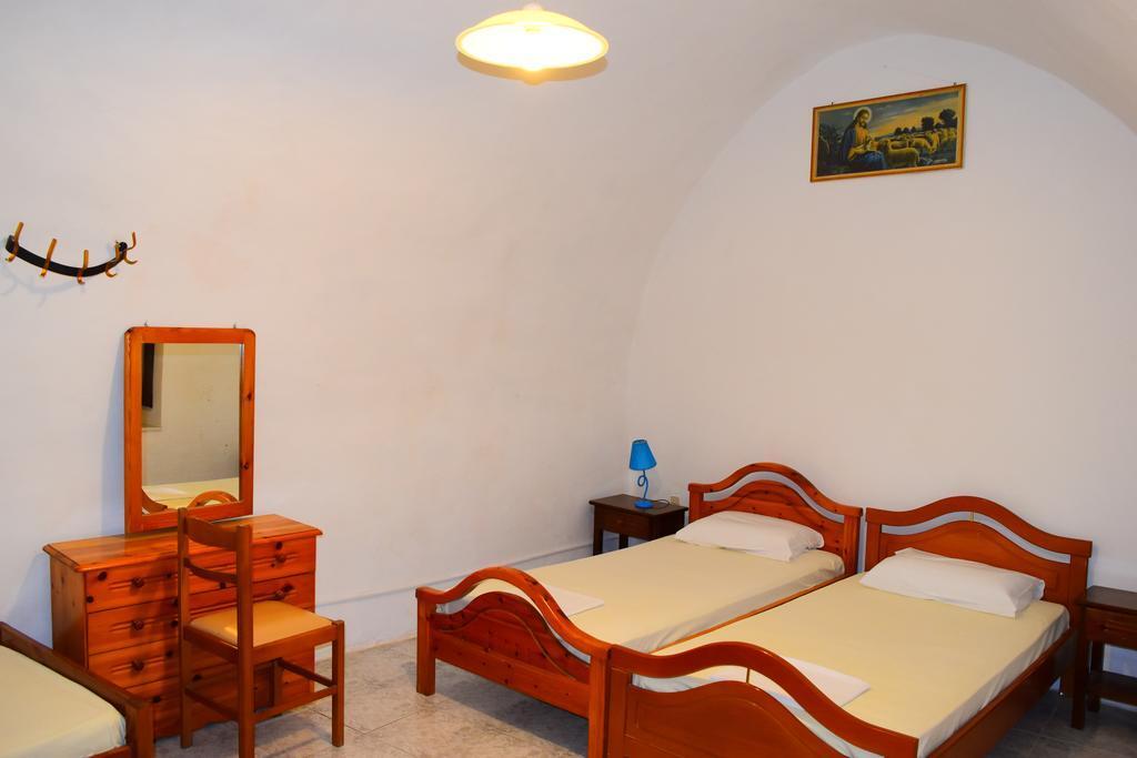 Stathis hotel