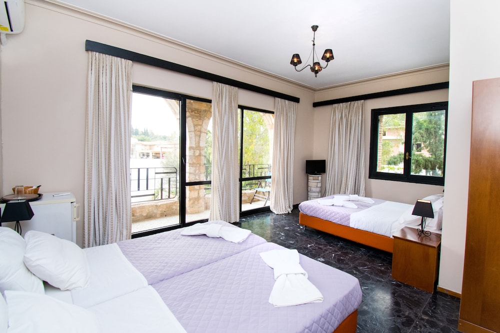 Stone Palace Hotel