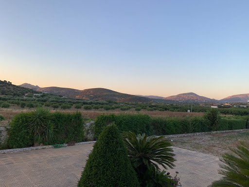 VILLA ALKMINI NEAR THE AIRPORT