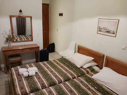 Zannikos rooms to let